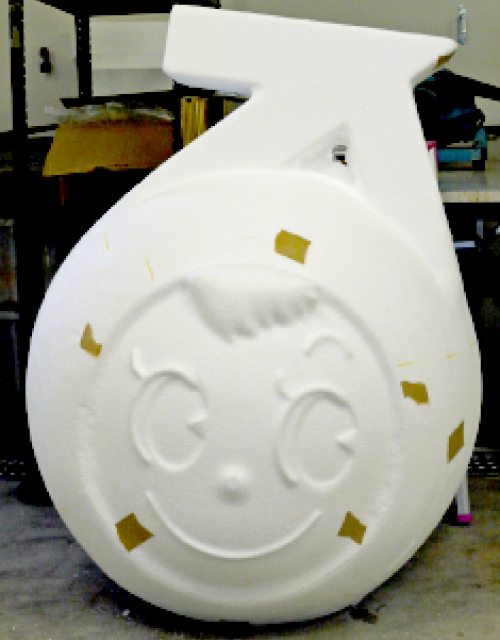 切削後の着ぐるみマスク